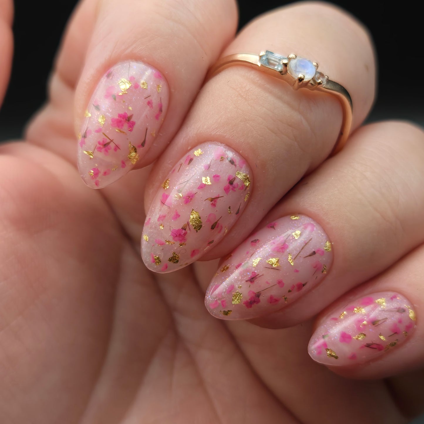 Press on Nails Baby's Breath