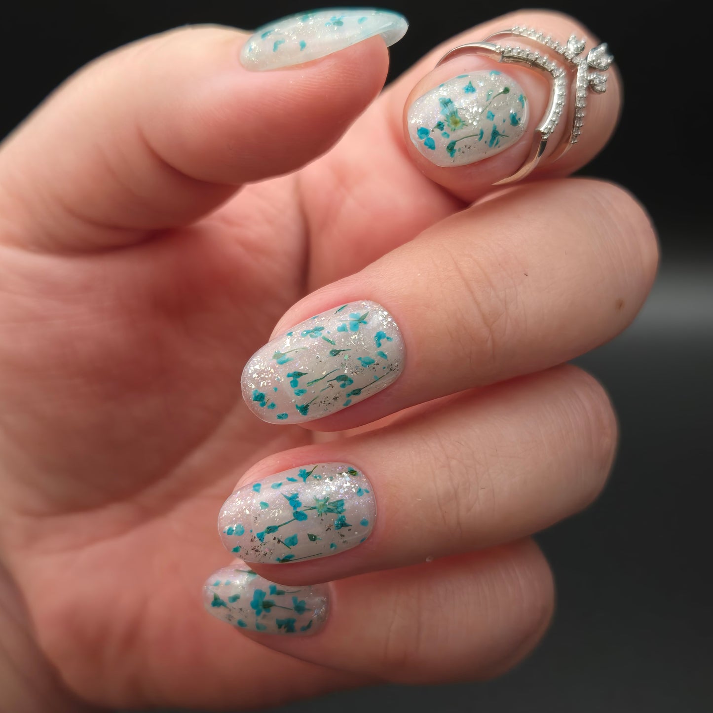 Press on Nails Baby's Breath turquoise