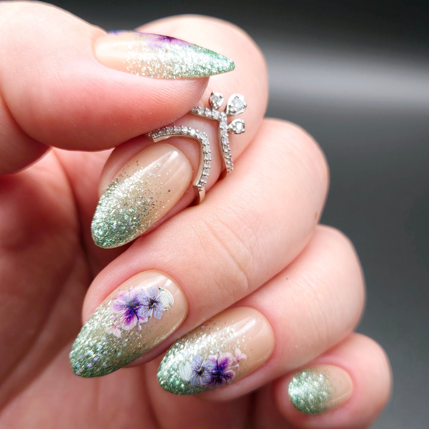 Press on Nails Enchanted Meadow