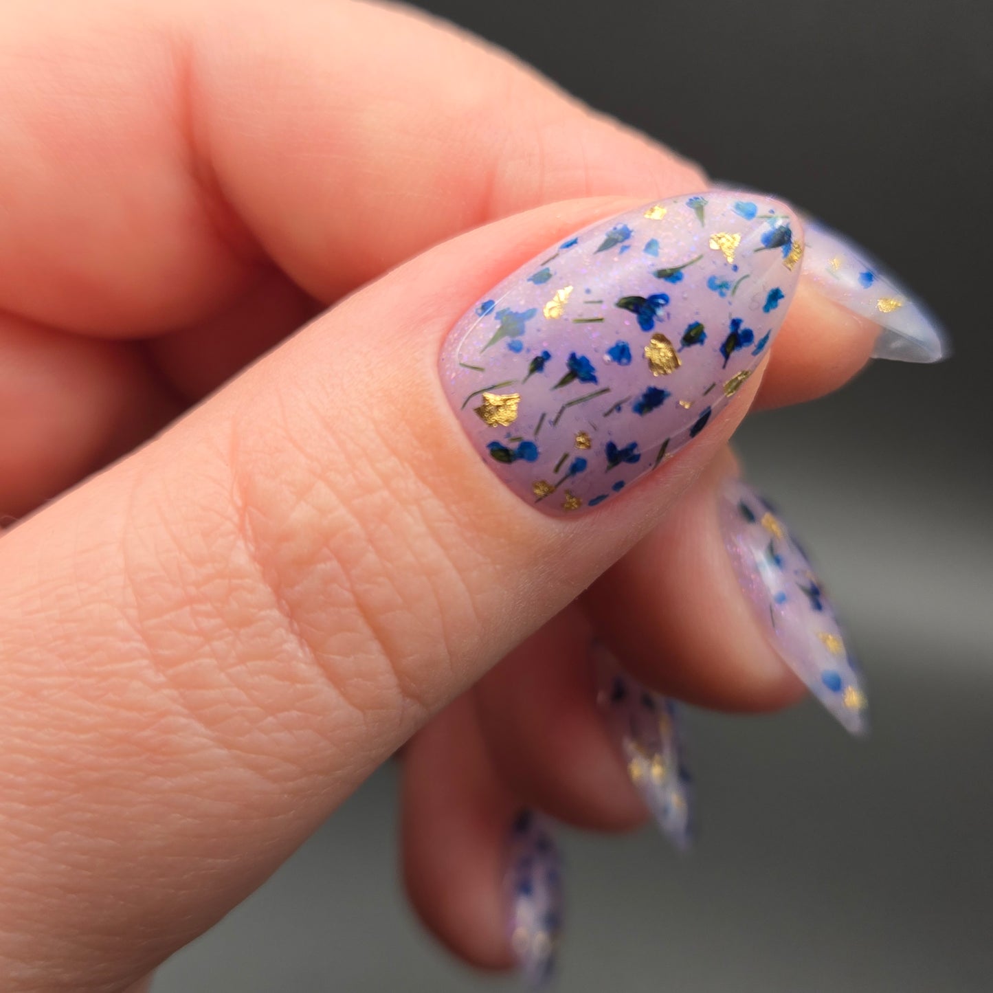 Press on Nails Baby's Breath deep blue
