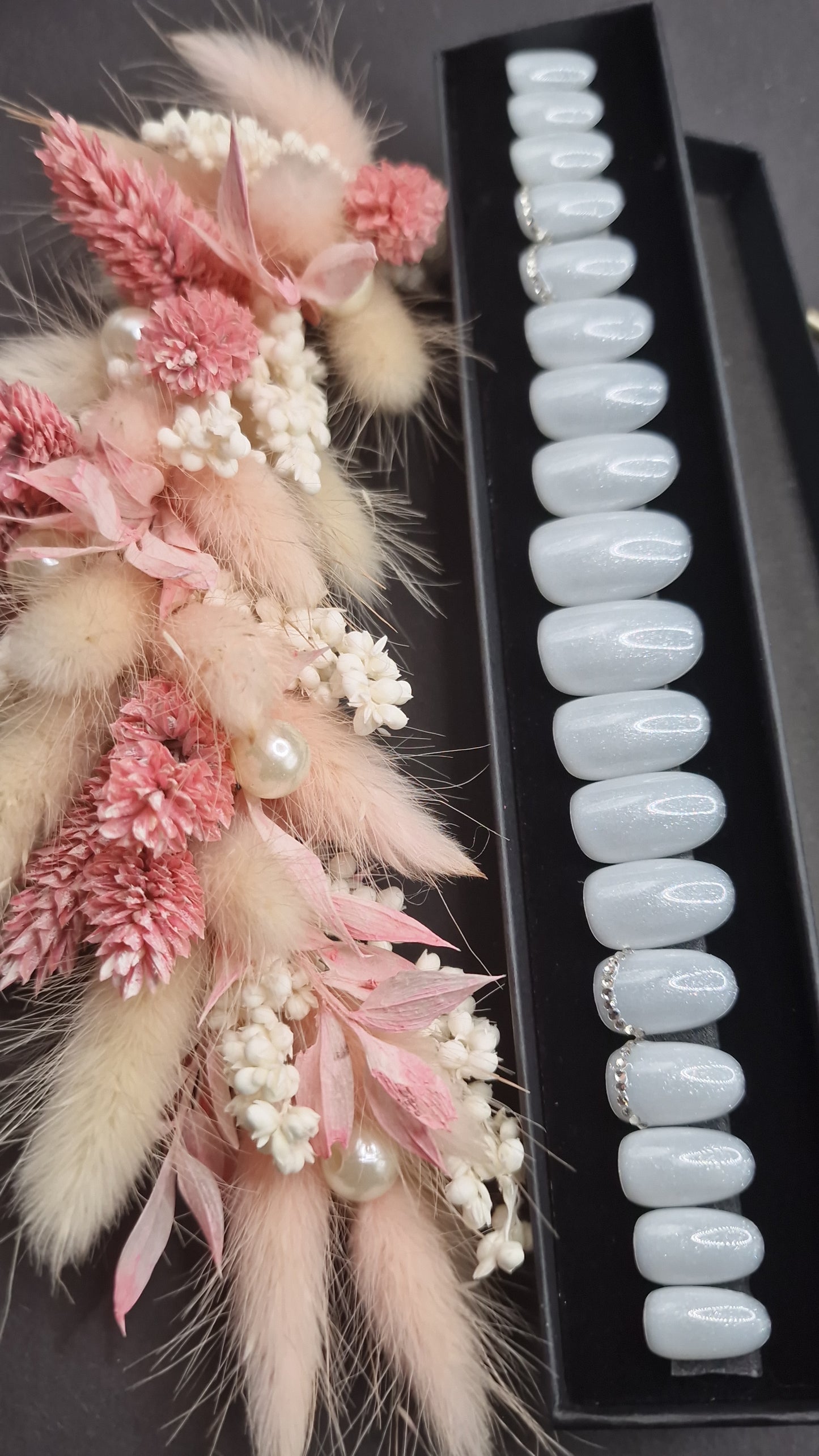 Press on Nails Bridal Glimmer
