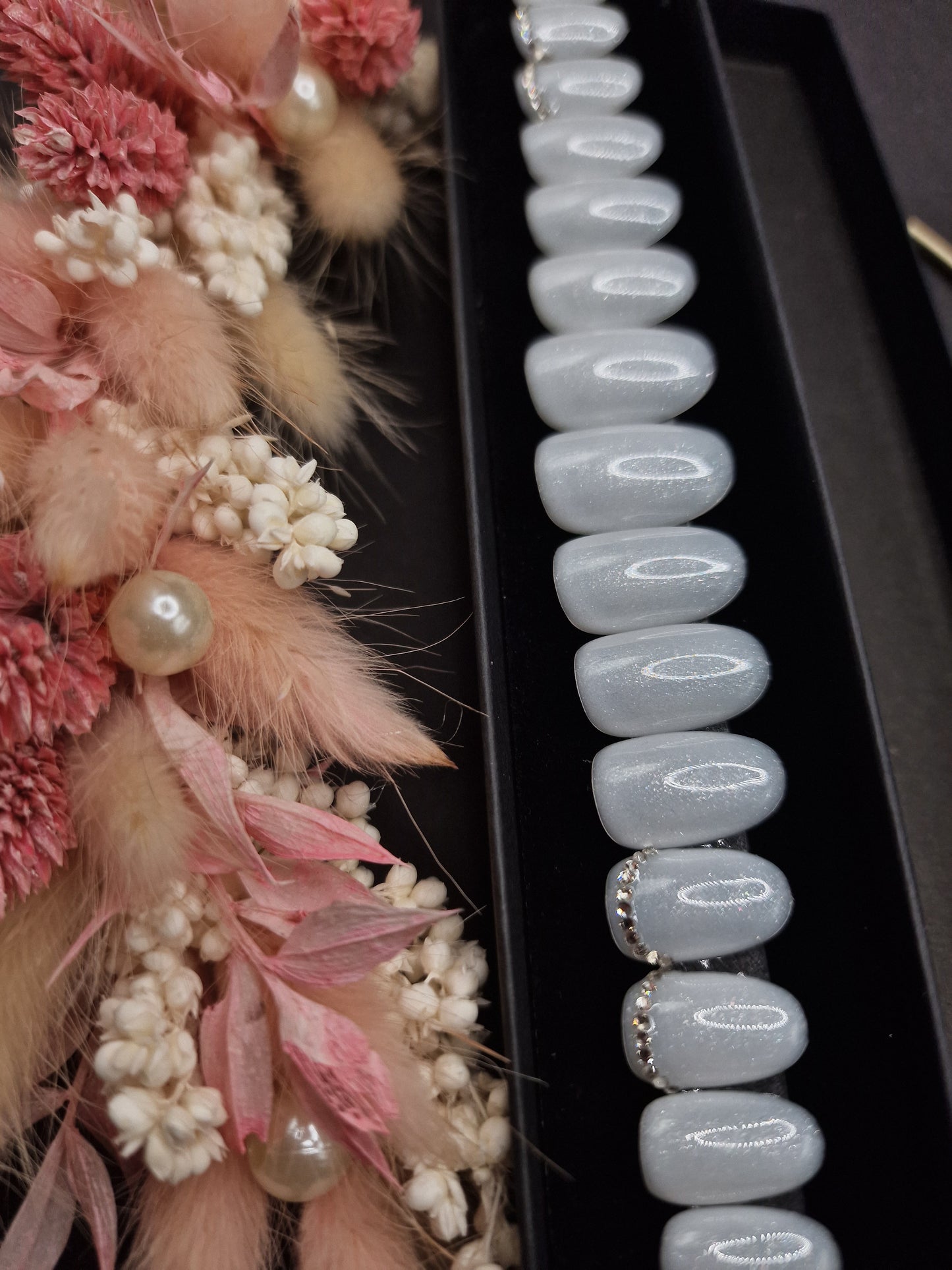 Press on Nails Bridal Glimmer