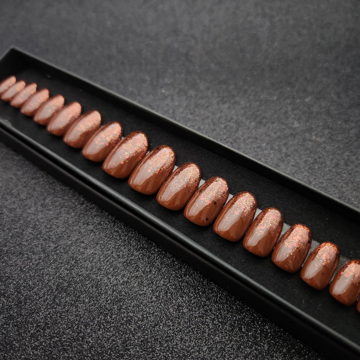 Press on Nails Chocolat