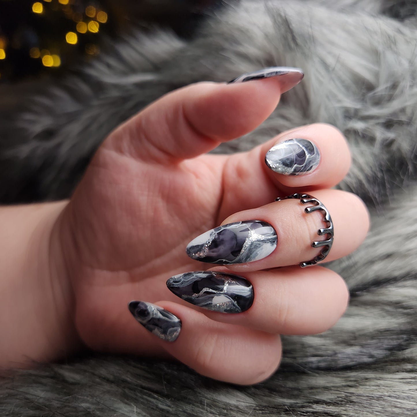 Press on Nails black Marble