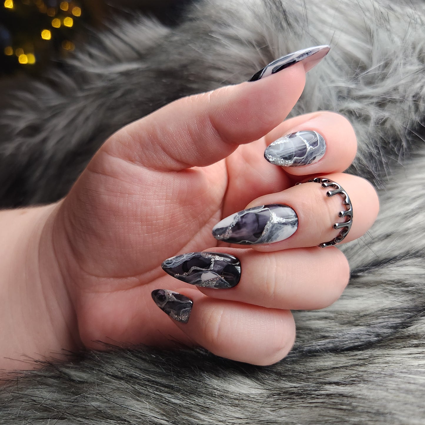 Press on Nails black Marble