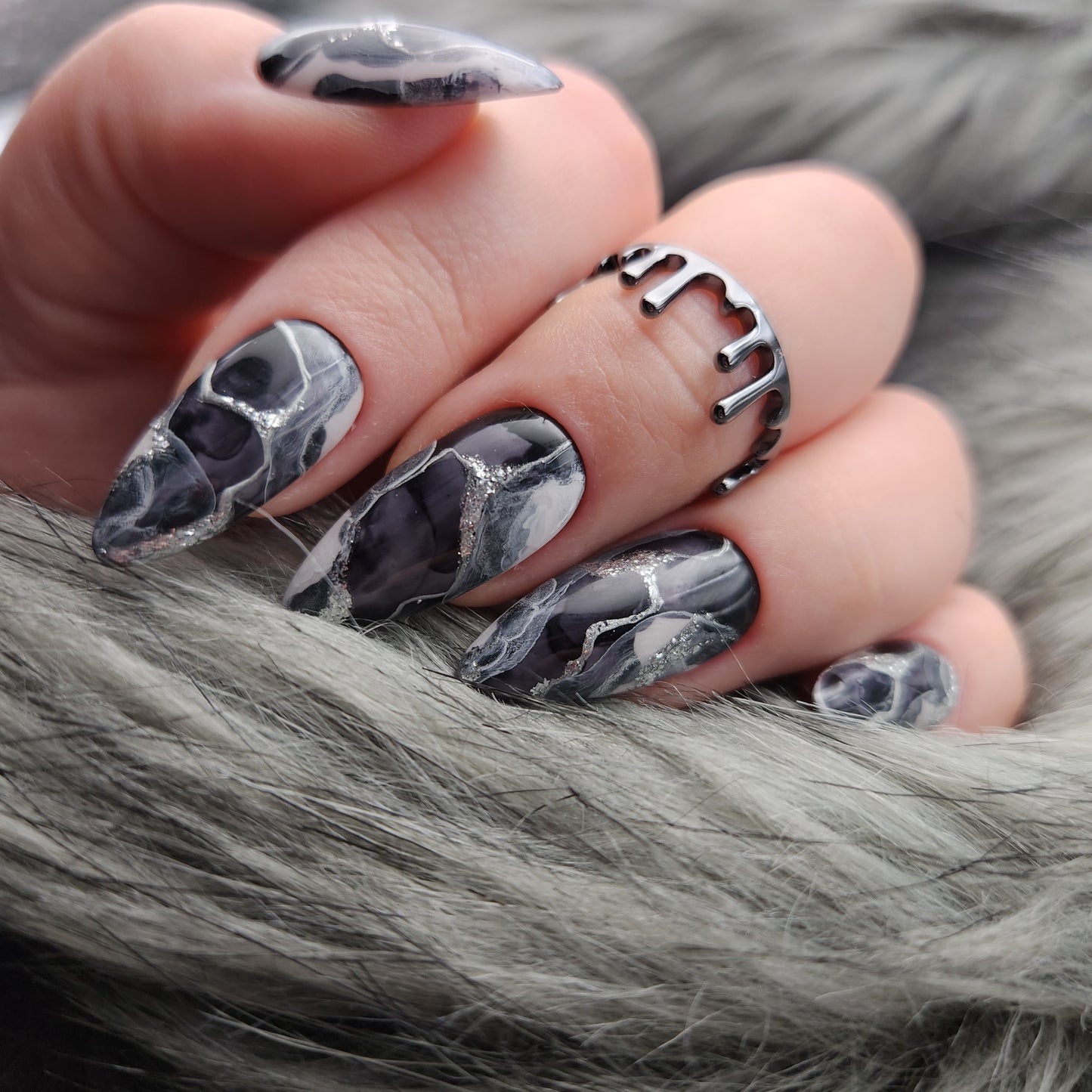 Press on Nails black Marble