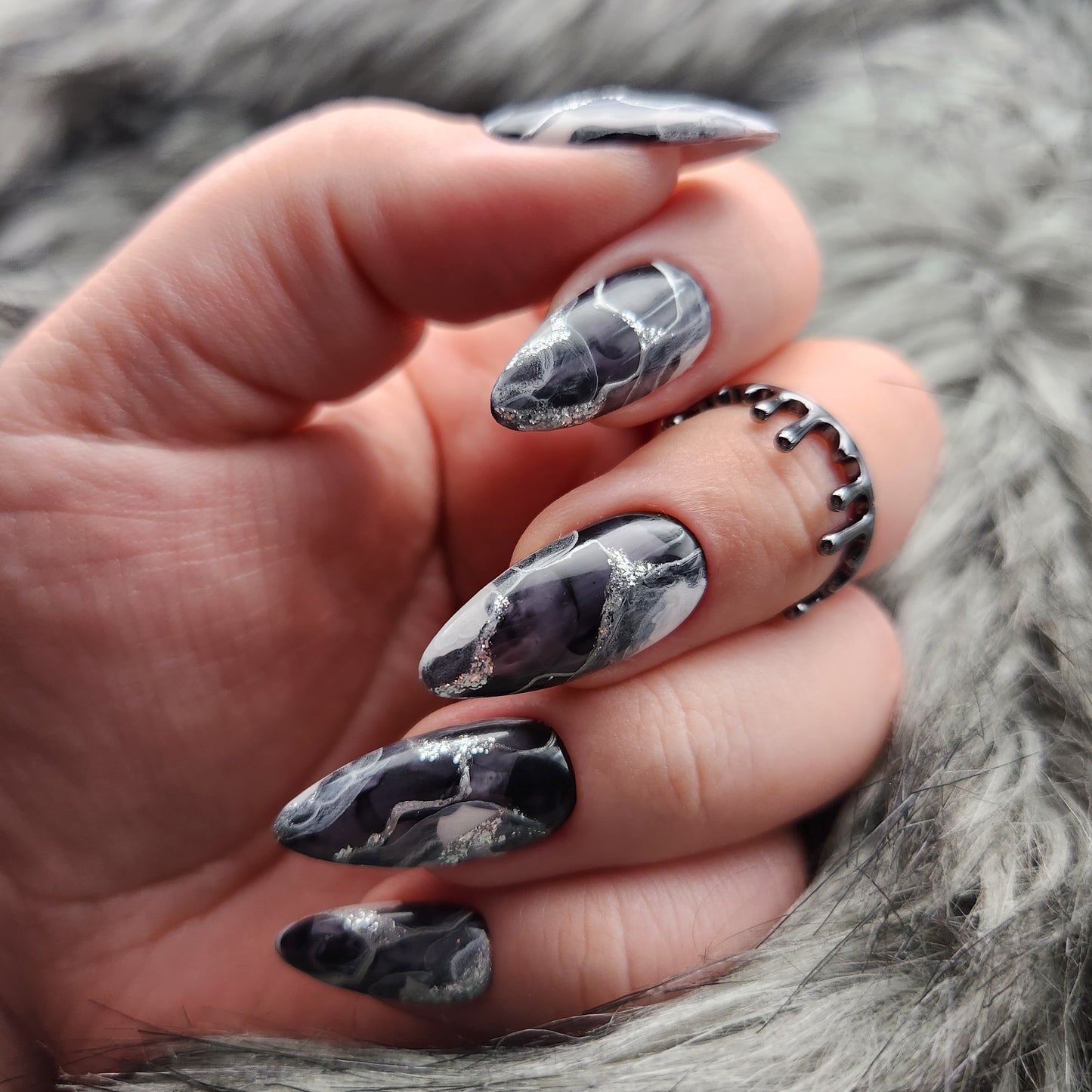 Press on Nails black Marble