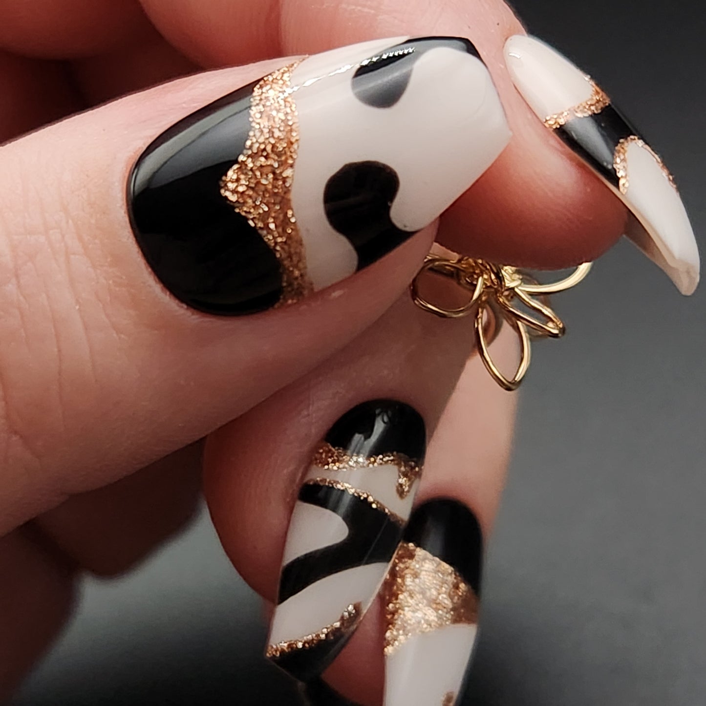 Press on Nails Koi