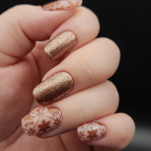 Press on Nails Copper Snow