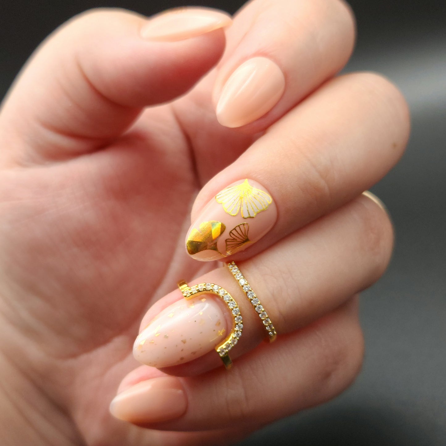 Press on Nails Golden Ginko