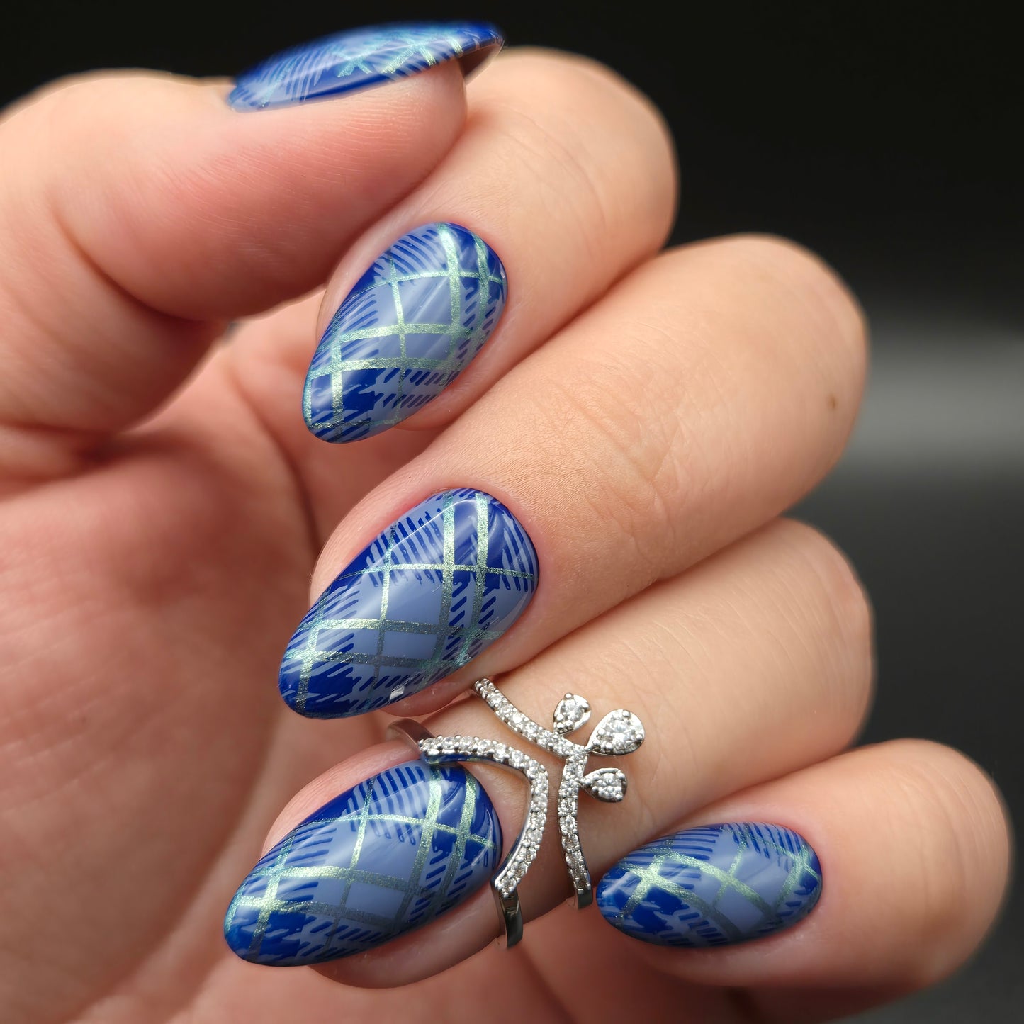 Press on Nails Blue Tartan