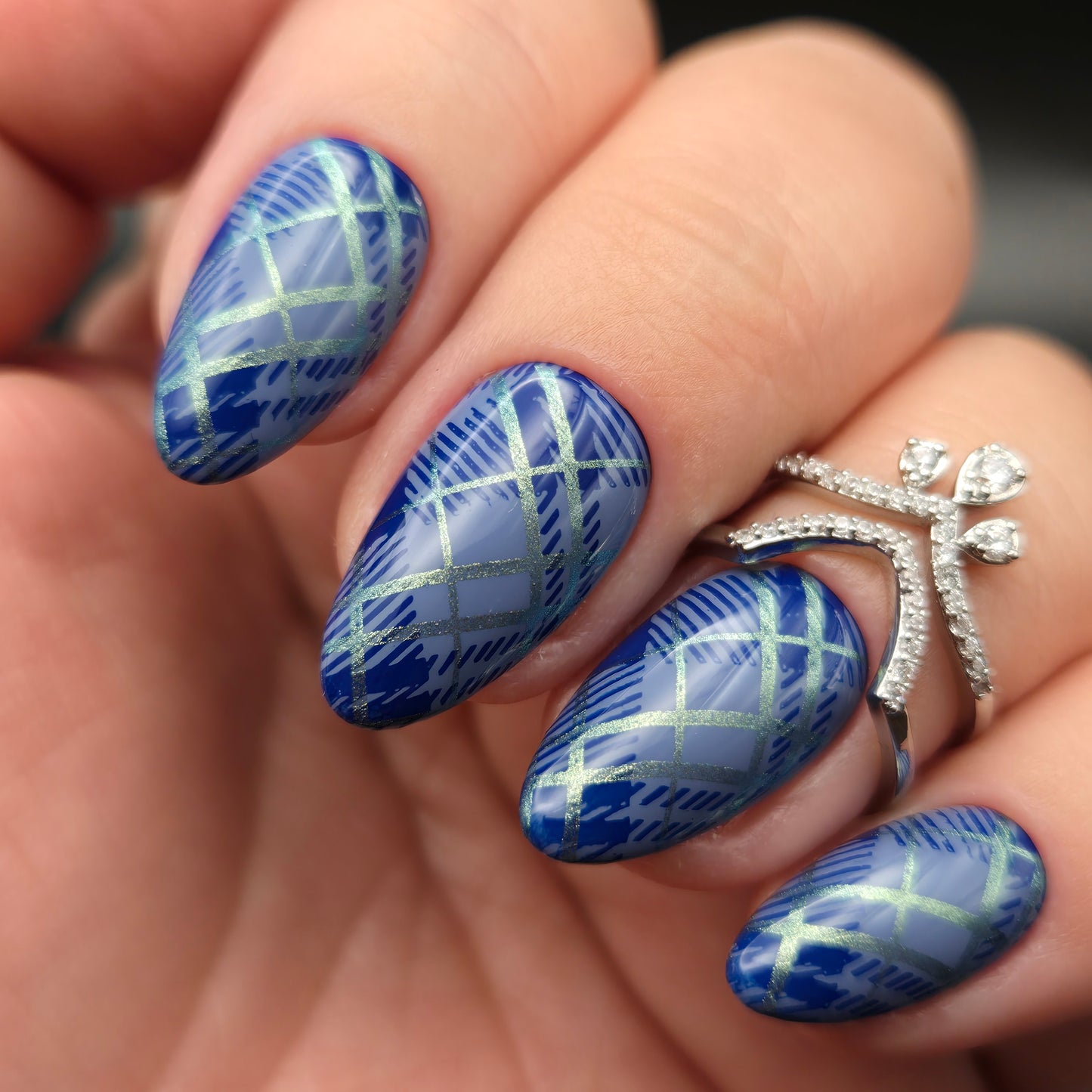 Press on Nails Blue Tartan