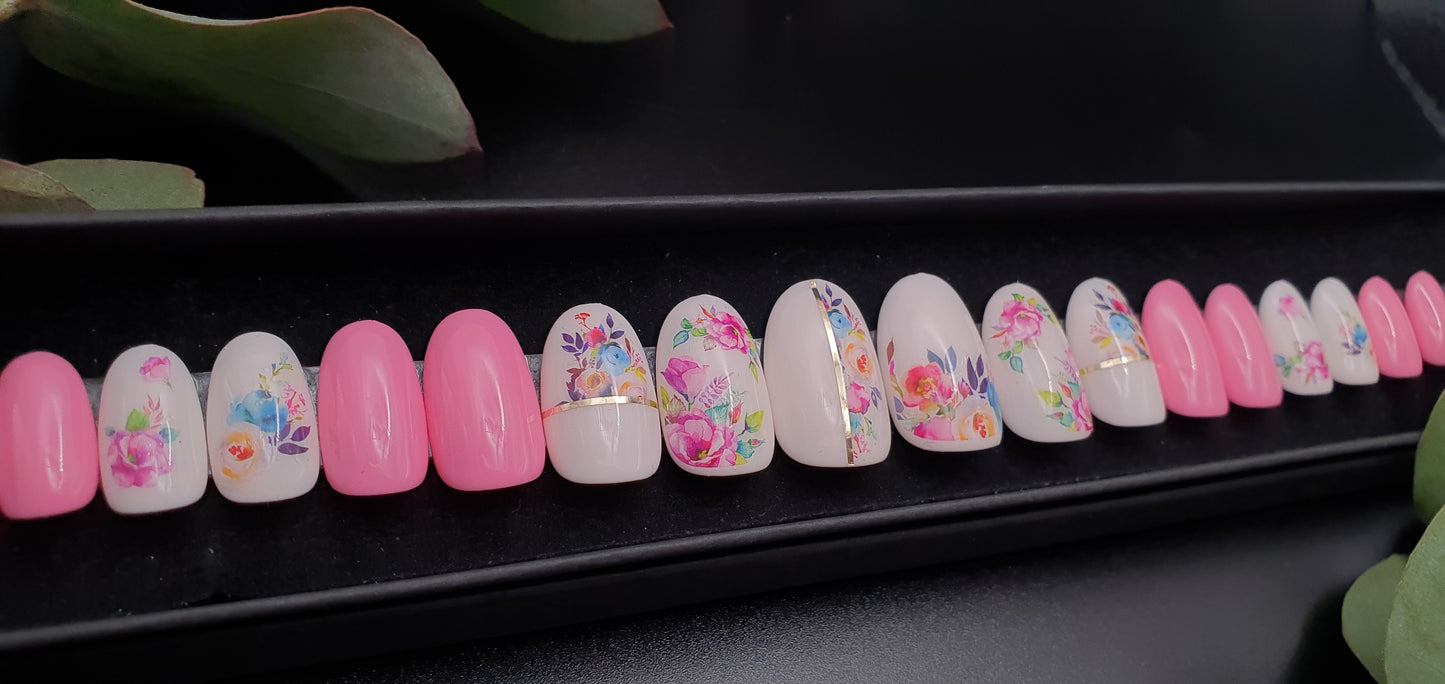 Press on Nails Aquarell Flowers