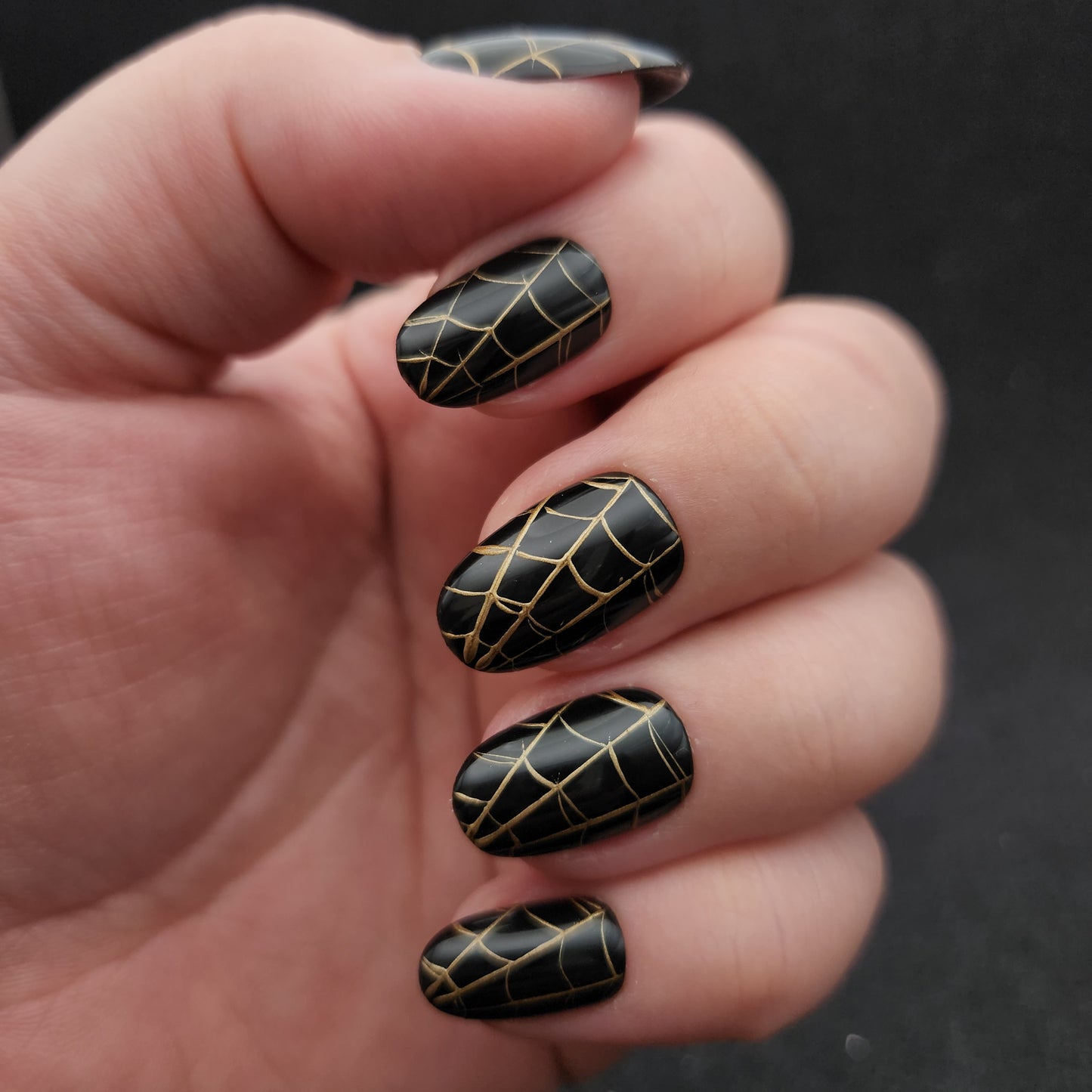 Press on Nails Dark Web