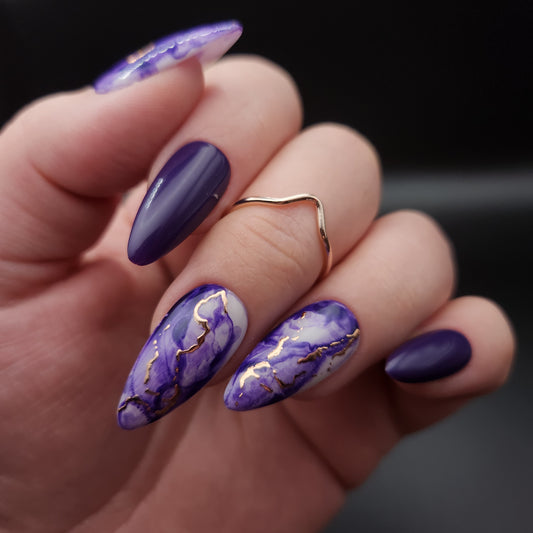 Press on Nails Amethyst