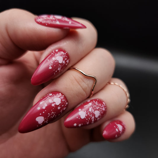 Press on Nails Herzregen