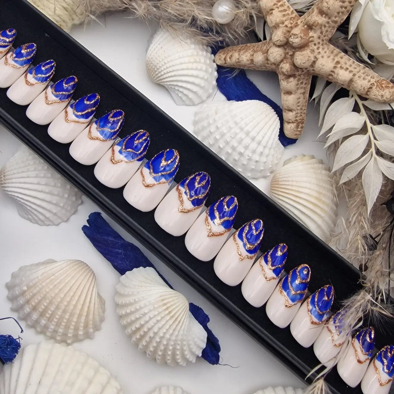 Press on Nails Seashell