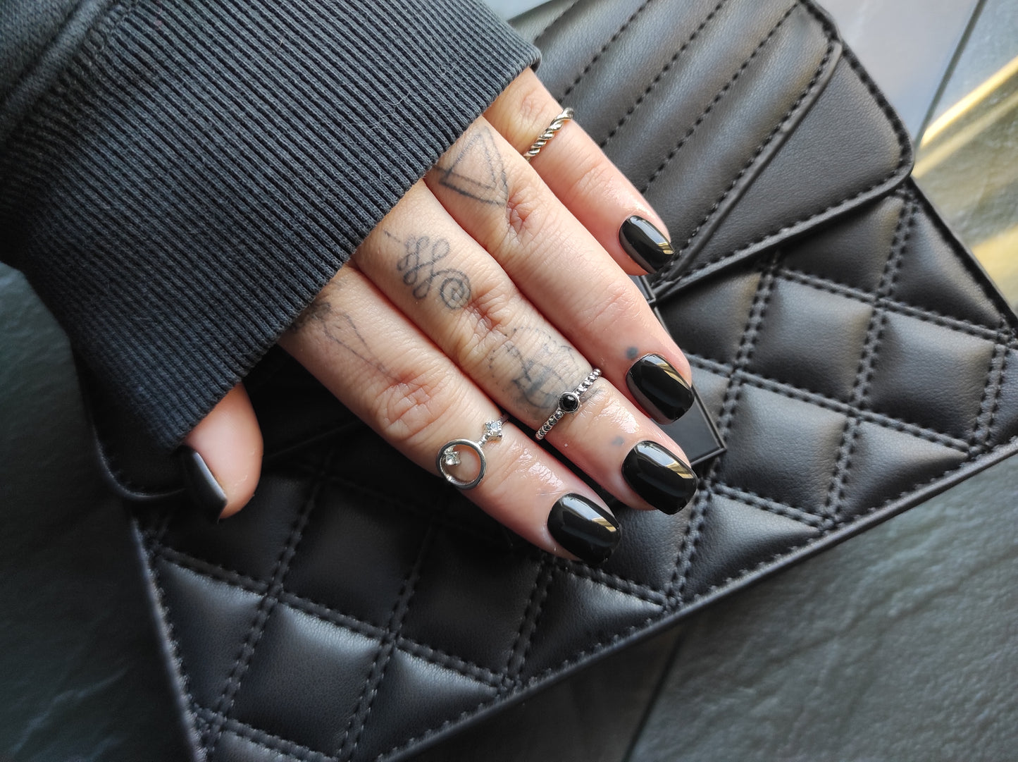 Press on Nails Petit Noir