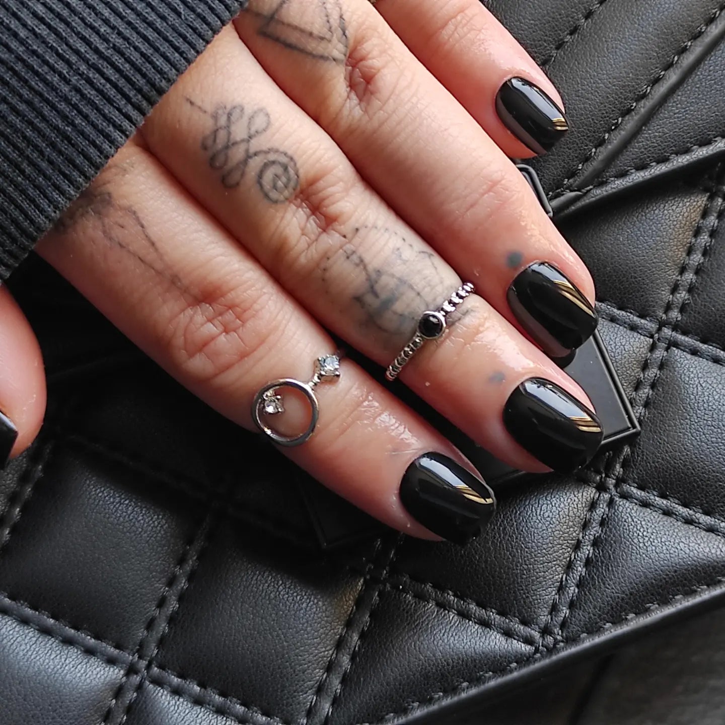 Press on Nails Petit Noir